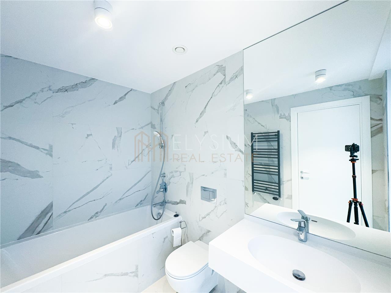 Apartament 3 camere de inchiriat One Herastrau Towers Apartament 3 camere de inchiriat One Herastrau Towers