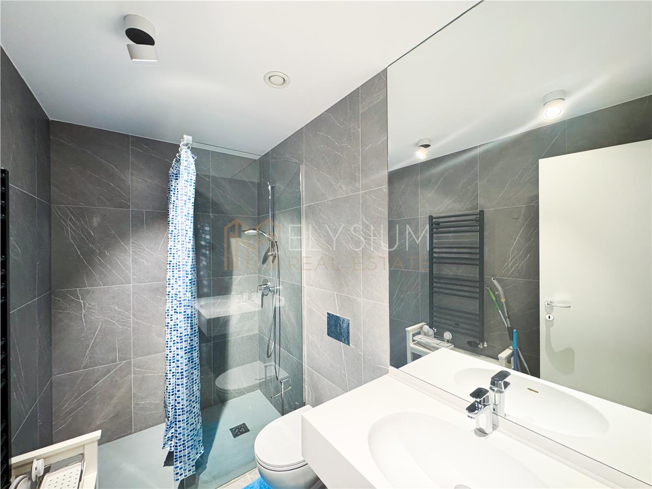 Apartament 3 camere de inchiriat One Herastrau Towers Apartament 3 camere de inchiriat One Herastrau Towers