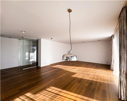 Apartament  cu 4 camere de inchiriat One Charles de Gaulle